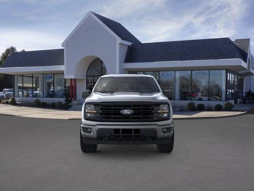Carbonized Gray Metallic 2026 Ford F-150 XLT