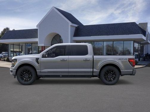 Carbonized Gray Metallic 2026 Ford F-150 XLT
