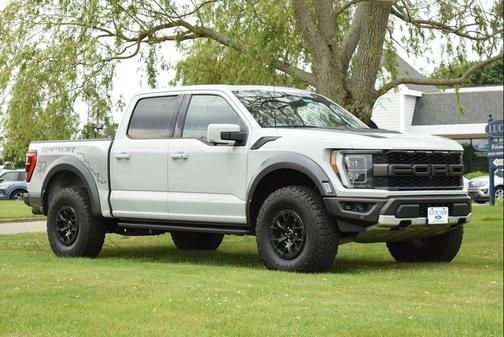 Avalanche 2023 Ford F-150 Raptor