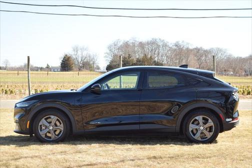 2021 Ford Mustang Mach-E Select