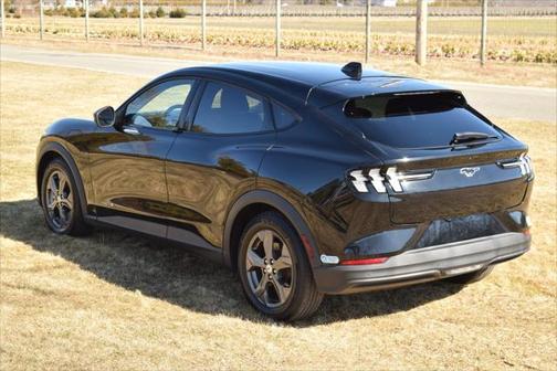 2021 Ford Mustang Mach-E Select