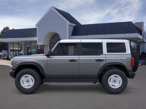 Carbonized Gray Metallic 2026 Ford Bronco Heritage Edition