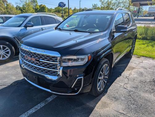 2022 GMC Acadia Denali