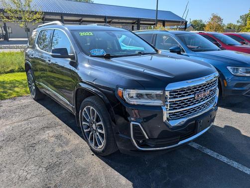 2022 GMC Acadia Denali