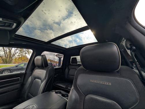 2019 RAM 1500 Laramie
