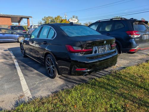 2022 BMW 330 xDrive