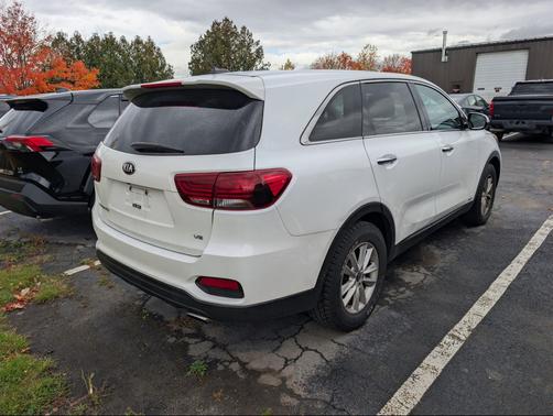 2019 Kia Sorento LX