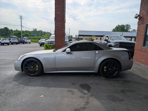 2006 Cadillac XLR Base