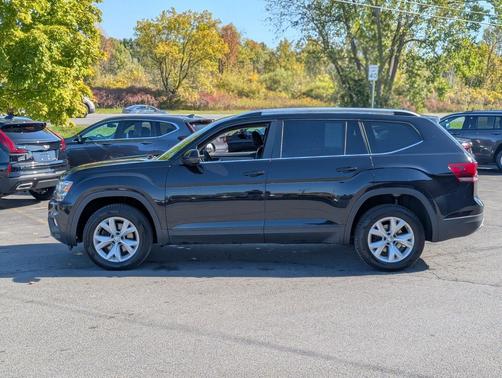 2018 Volkswagen Atlas 3.6L SE w/Technology