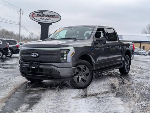2024 Ford F-150 Lightning Flash