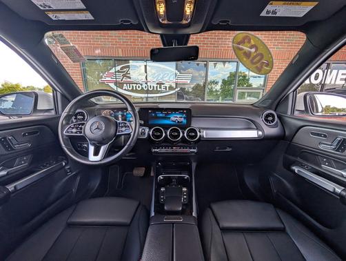 2023 Mercedes-Benz GLB 250 4MATIC