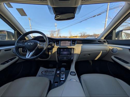 2022 INFINITI QX50 ESSENTIAL AWD