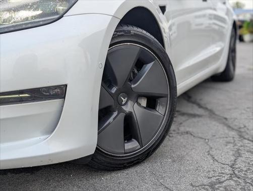 2021 Tesla Model 3 Long Range