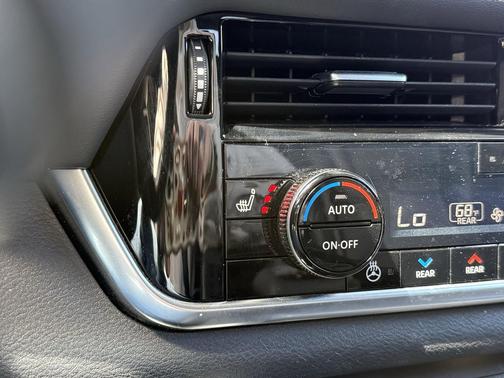 Caspian Blue Metallic 2022 Nissan Rogue SL