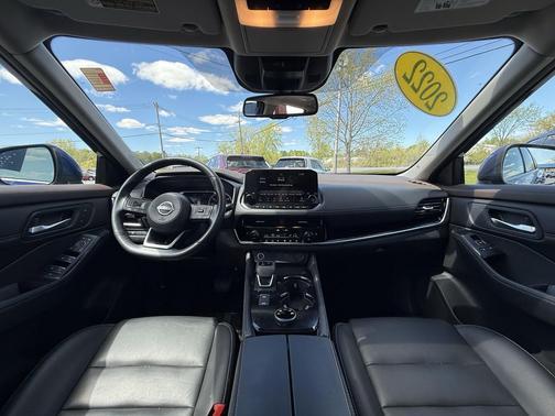 Caspian Blue Metallic 2022 Nissan Rogue SL