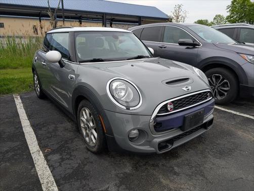 2016 MINI Hardtop Cooper S