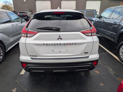 2024 Mitsubishi Eclipse Cross LE