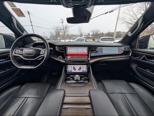 2022 Jeep Grand Wagoneer Series I 4x4