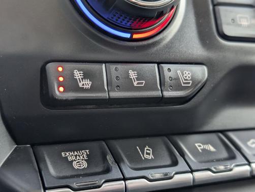 2022 Chevrolet Silverado 2500 High Country