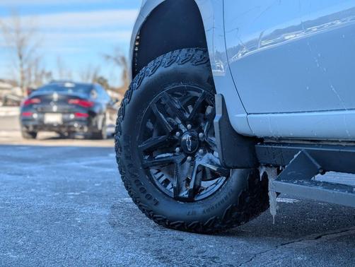 2025 Chevrolet Silverado 1500 Custom Trail Boss