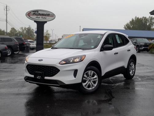 2022 Ford Escape S