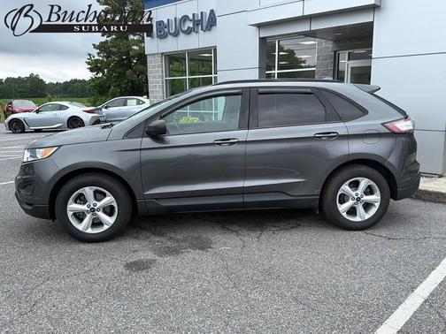 Ingot Silver Metallic 2017 Ford Edge SE