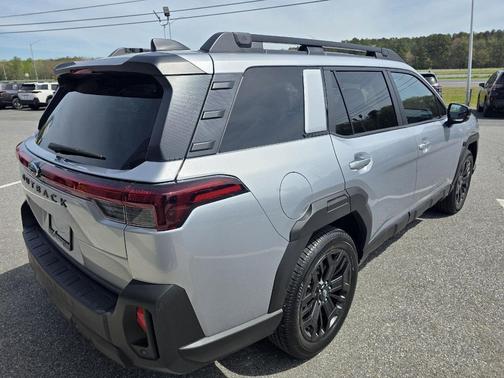 Ice Silver Metallic 2026 Subaru Outback Limited XT
