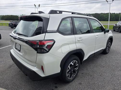 Crystal White Pearl 2026 Subaru Forester Base