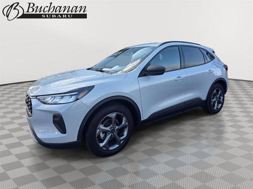 Space Silver Metallic 2025 Ford Escape ST-Line