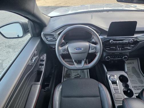Space Silver Metallic 2025 Ford Escape ST-Line