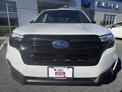Crystal White Pearl 2025 Subaru Forester Sport