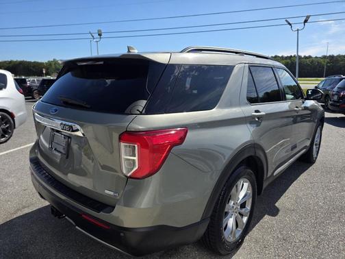 Silver Spruce Metallic 2020 Ford Explorer XLT