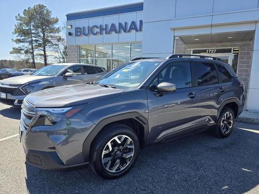 2025 Subaru Forester Premium