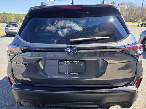 Magnetite Gray Metallic 2025 Subaru Forester Premium