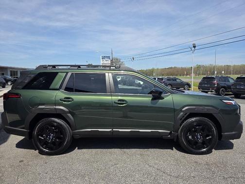 Deep Emerald Green Pearl 2026 Subaru Outback Limited