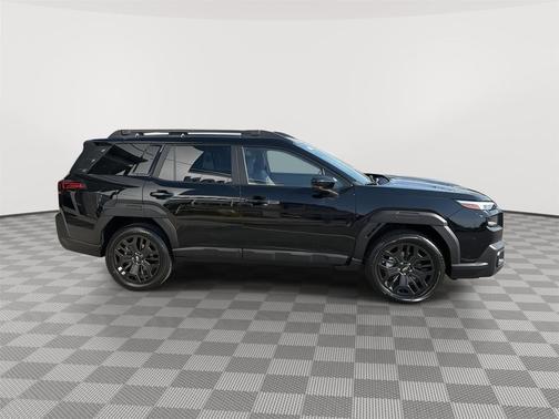 Crystal Black Silica 2026 Subaru Outback Limited XT