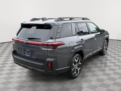 Magnetite Gray Metallic 2026 Subaru Outback Touring XT