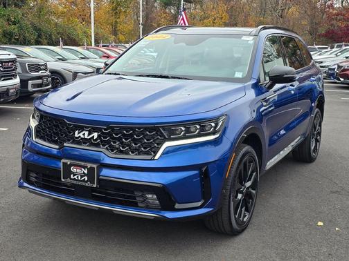 2022 Kia Sorento SX
