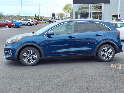 2022 Kia Niro LXS