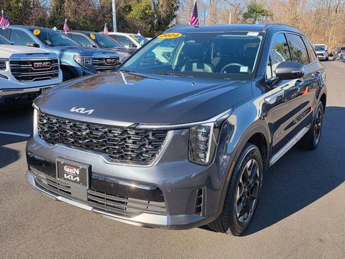2024 Kia Sorento S