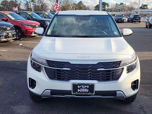 2025 Kia Seltos LX