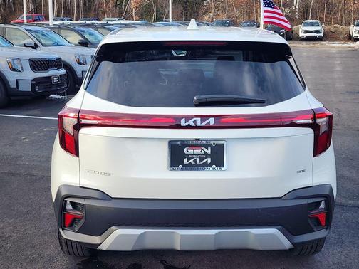 2025 Kia Seltos LX