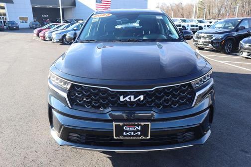 2023 Kia Sorento Hybrid EX