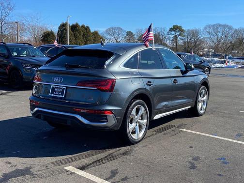 2023 Audi Q5 45 S line Premium