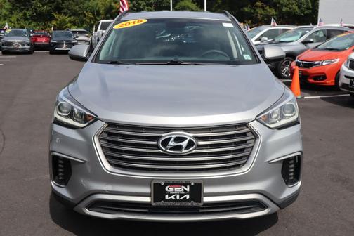 2018 Hyundai SANTA FE SE