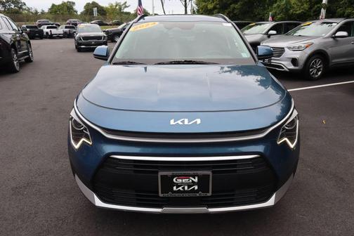 2024 Kia Niro EX