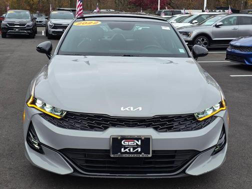 2022 Kia K5 GT-Line