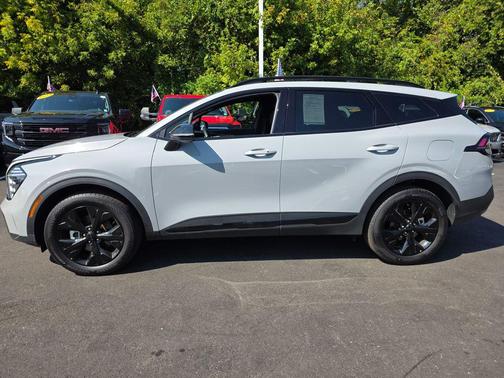 2025 Kia Sportage X-Line