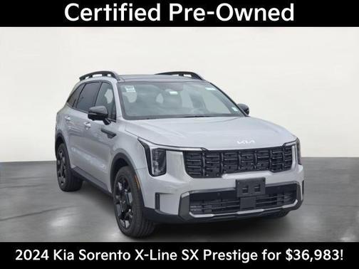 Wolf Gray 2024 Kia Sorento SX
