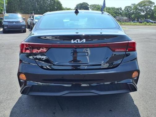 2022 Kia Forte LXS